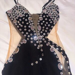 Elegant Black Crystal Embellished Dress